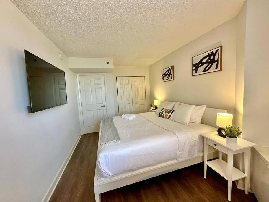 Incredible Apartment With Rooftop In Pentagon City Arlington Esterno foto